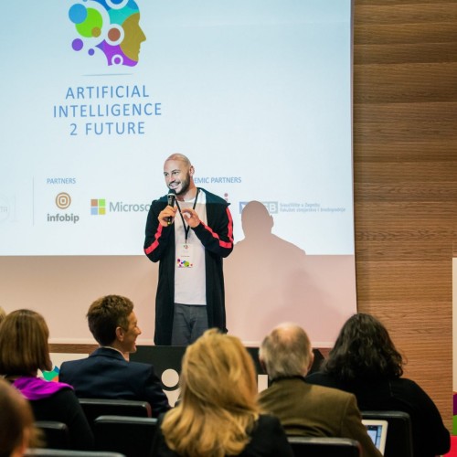 72633438_2475419592705688_7807761227093901312_o