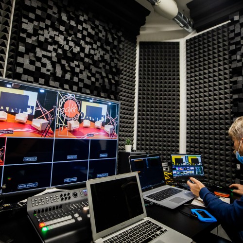 125266259_1734599793362444_305339148514038852_o