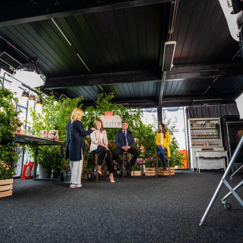 182337829_1869066979915724_5233178053000023647_n