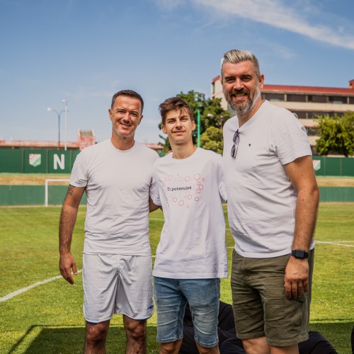 210089694_1916654085157013_3253675034849402381_n