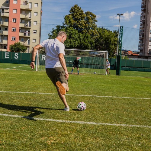 211977339_1916654015157020_7893004858733382093_n