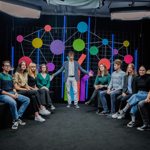 242976606_1981422655346822_532889116915065070_n