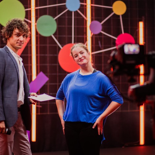 243327510_1981422335346854_5557876693572206207_n