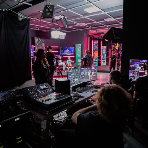 243484531_1981422535346834_8815528491871634135_n