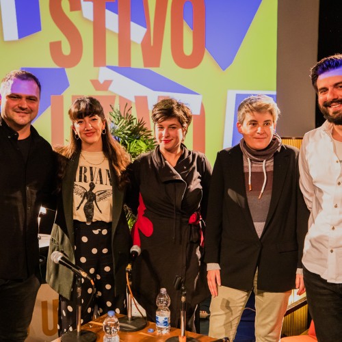 245218449_1991826234306464_2373405516520952373_n