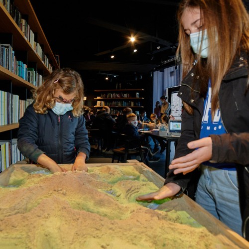 247544924_2003287923160295_7241115734738427349_n