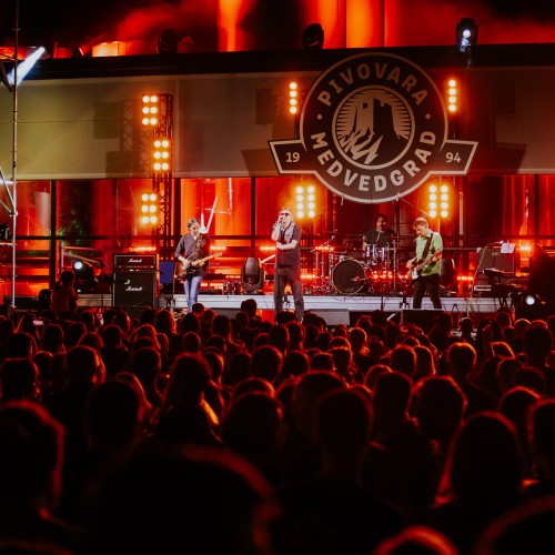 347432307_642777964554440_1215842323989766569_n